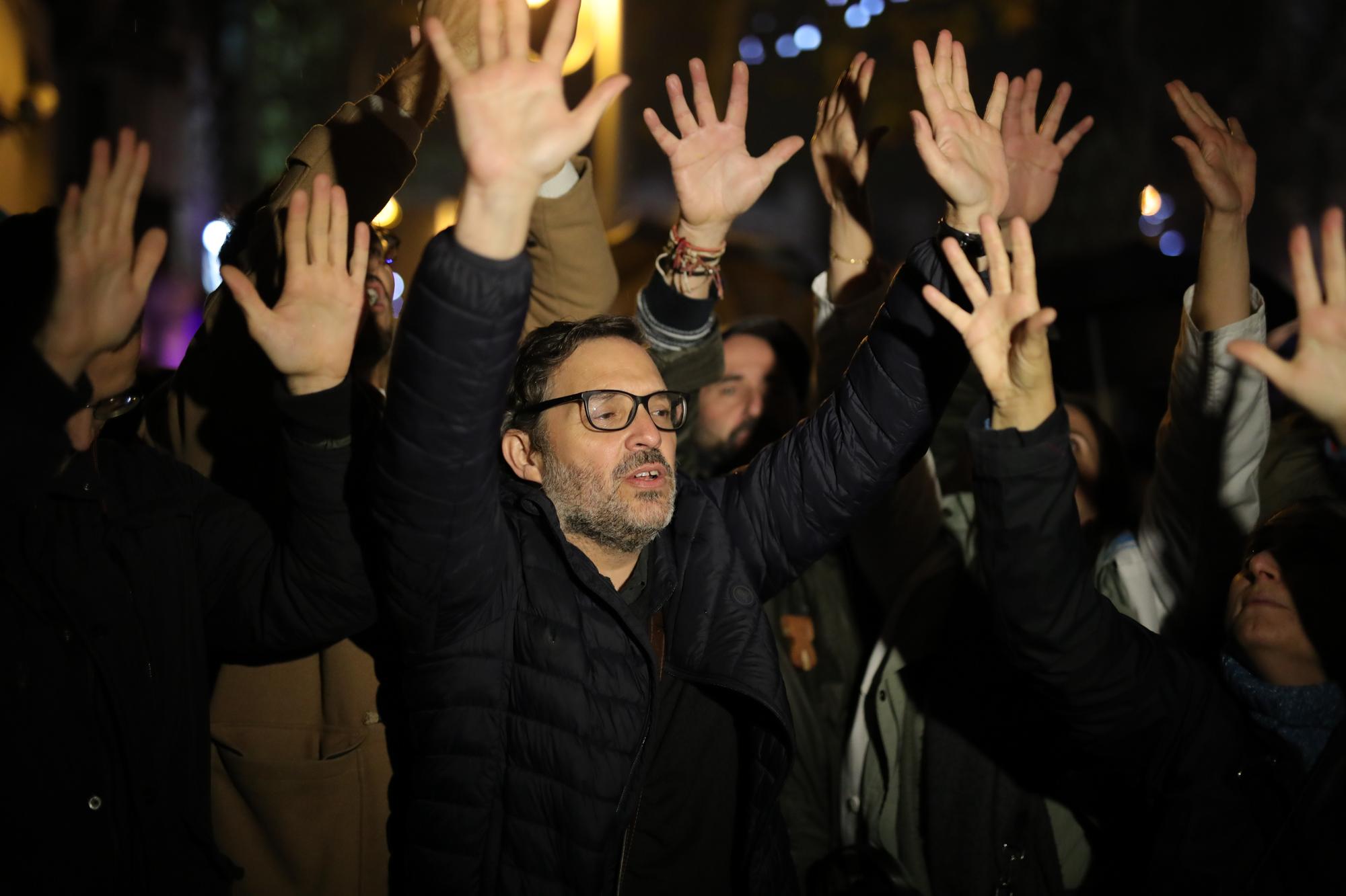 Concentración huelga médicos Sagasta 2